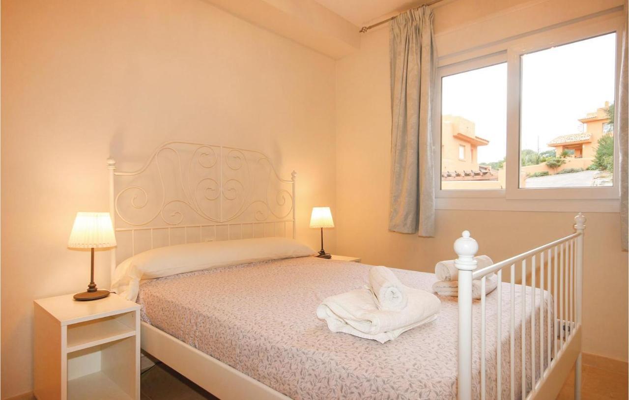 Casa de férias Lovely In With Swimming Pool Marbella